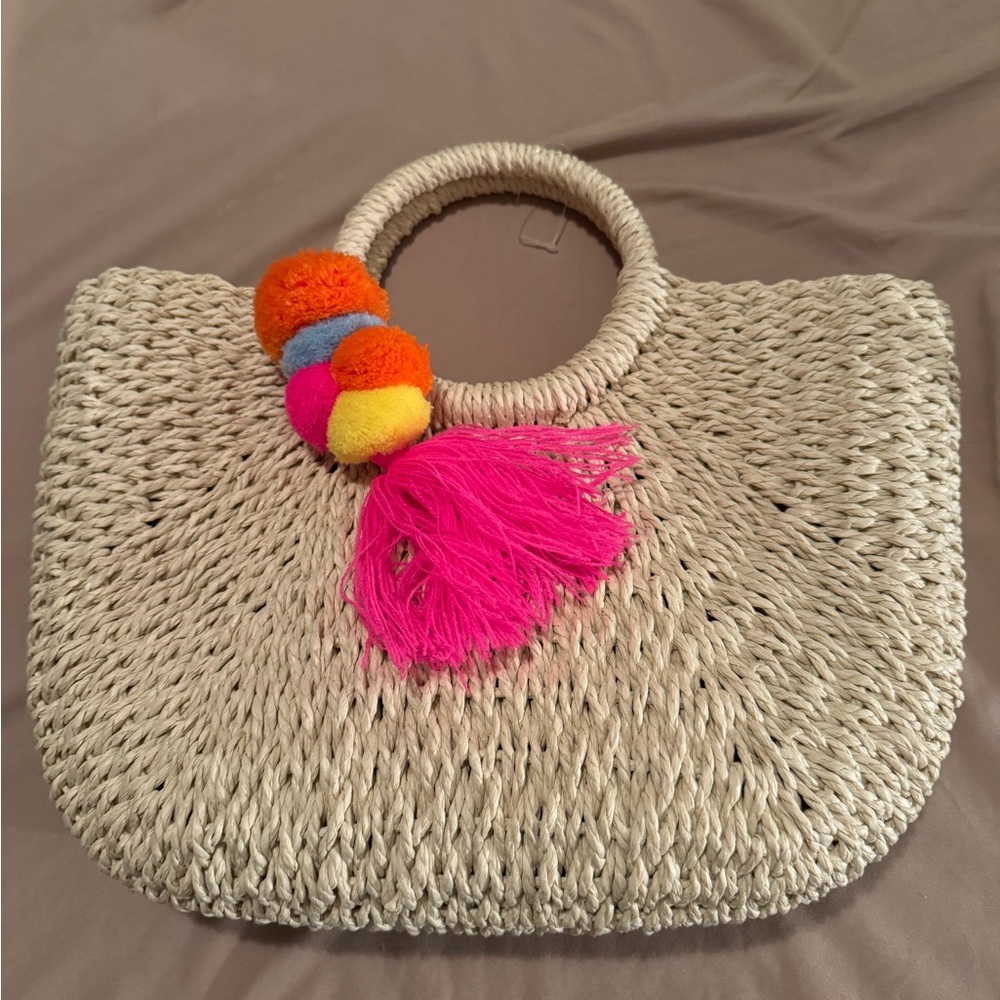 Straw Bag - Picture 2 of 6
